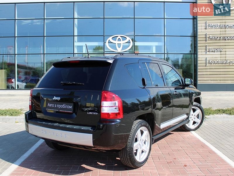 Внедорожник / Кроссовер Jeep Compass 2008 в Черкассах