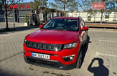 Позашляховик / Кросовер Jeep Compass 2017 в Рівному