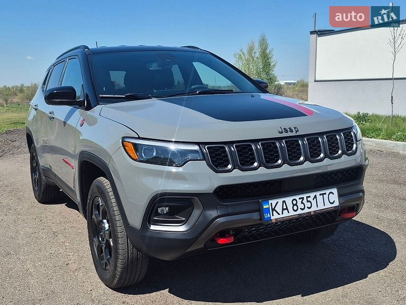 Внедорожник / Кроссовер Jeep Compass 2023 в Киеве