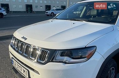 Внедорожник / Кроссовер Jeep Compass 2020 в Киеве