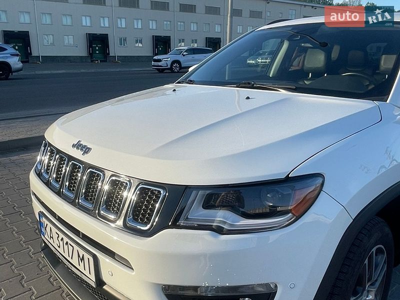 Внедорожник / Кроссовер Jeep Compass 2020 в Киеве
