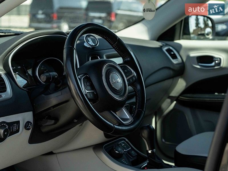 Позашляховик / Кросовер Jeep Compass 2019 в Чернівцях