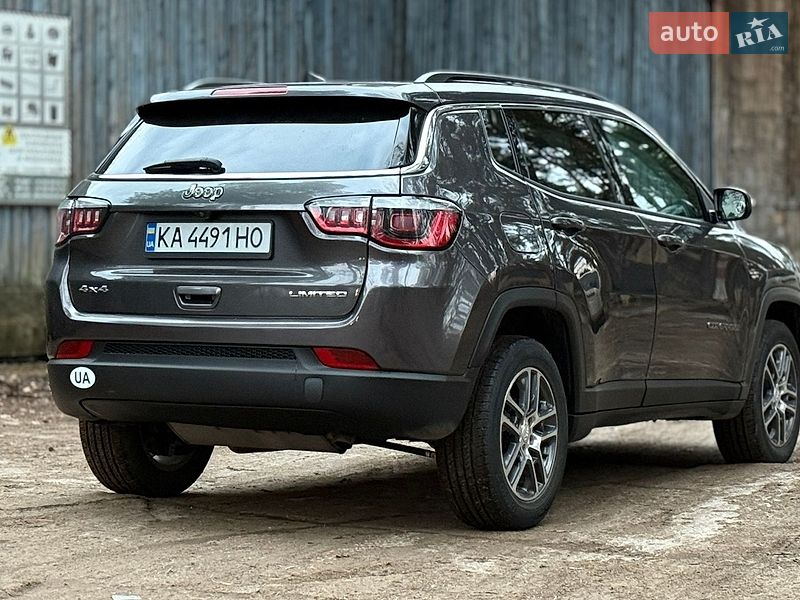 Позашляховик / Кросовер Jeep Compass 2018 в Києві