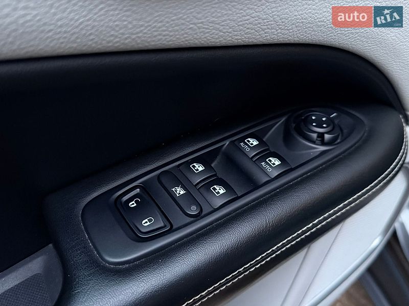 Позашляховик / Кросовер Jeep Compass 2018 в Києві