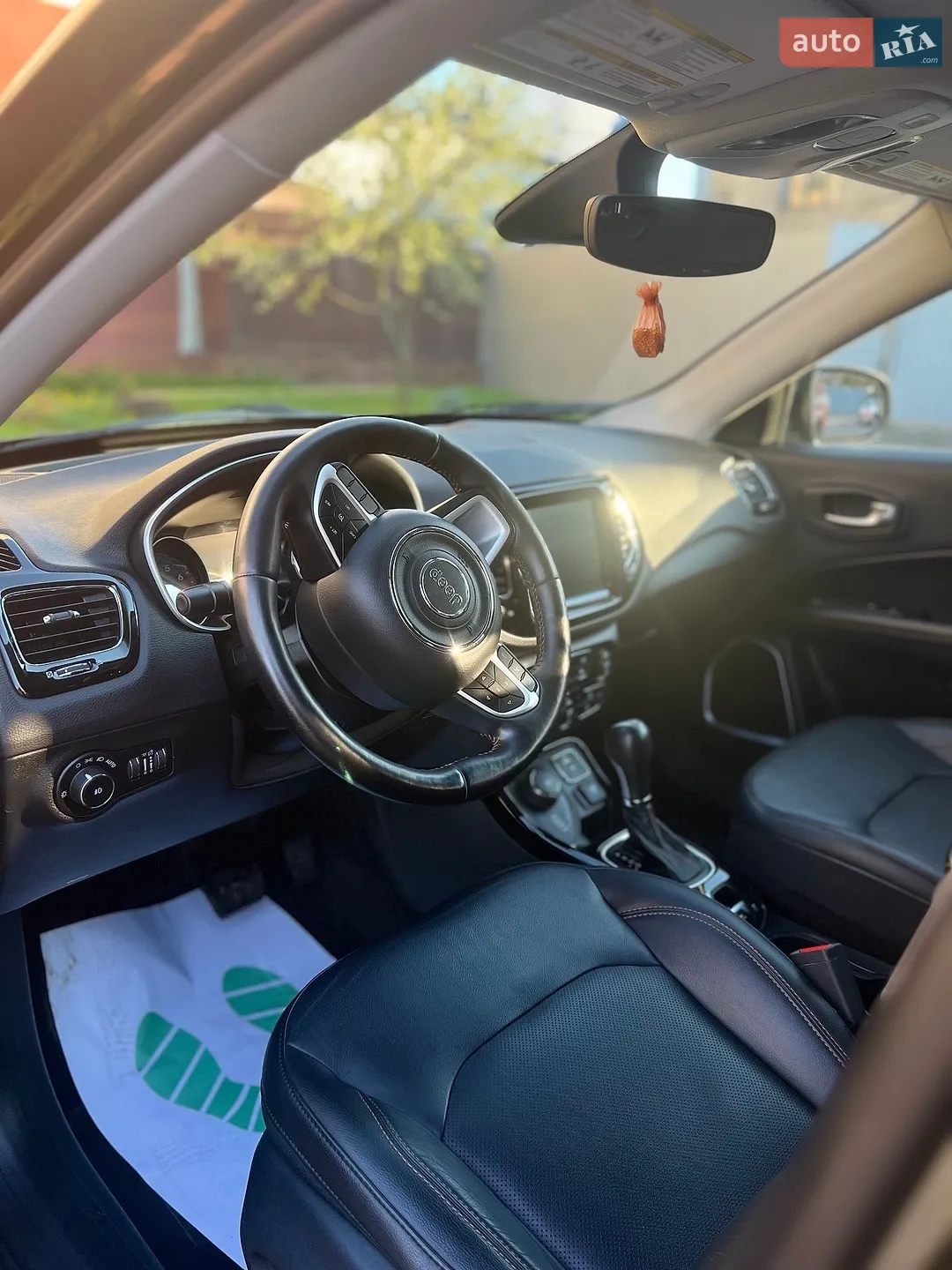 2017 Jeep Compass - мініатюра 22