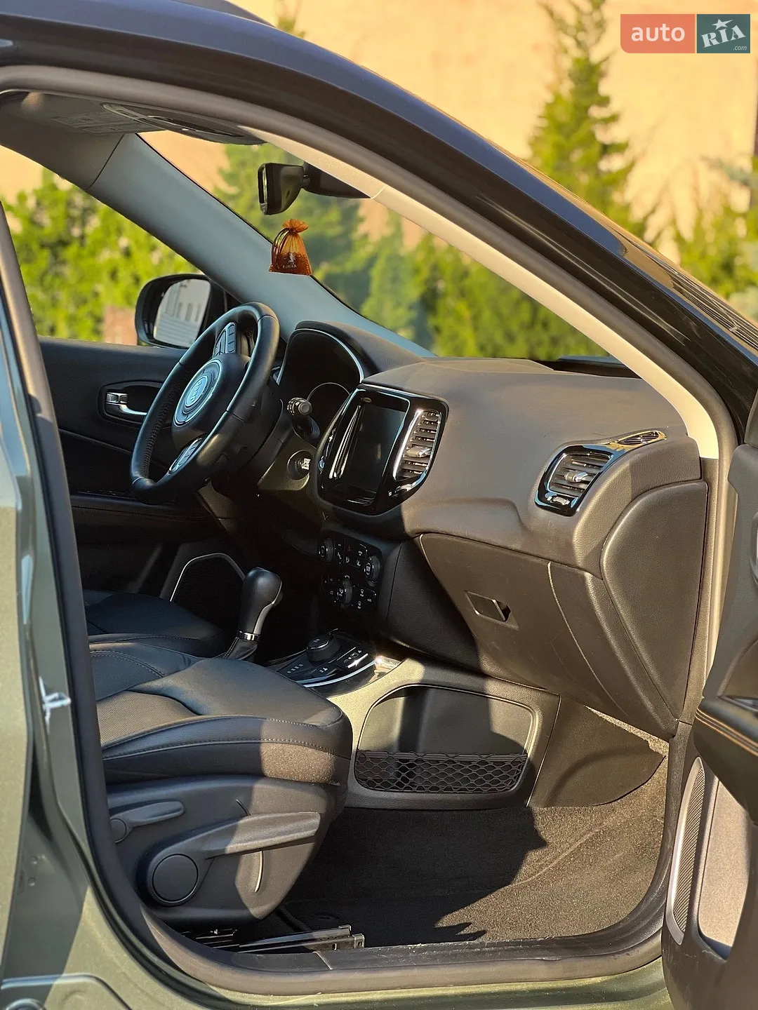 2017 Jeep Compass - мініатюра 29