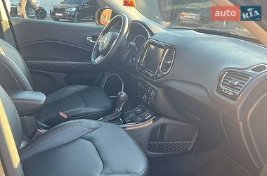 Внедорожник / Кроссовер Jeep Compass 2017 в Харькове