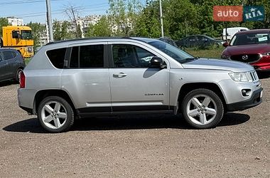 Позашляховик / Кросовер Jeep Compass 2011 в Києві