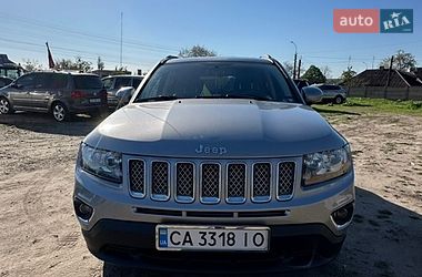 Позашляховик / Кросовер Jeep Compass 2016 в Смілі