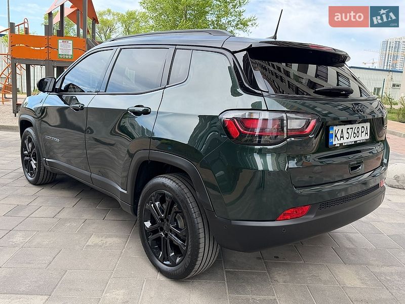 Внедорожник / Кроссовер Jeep Compass 2025 в Киеве