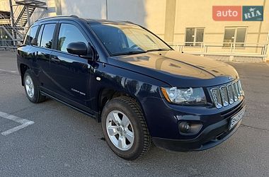 Внедорожник / Кроссовер Jeep Compass 2016 в Киеве