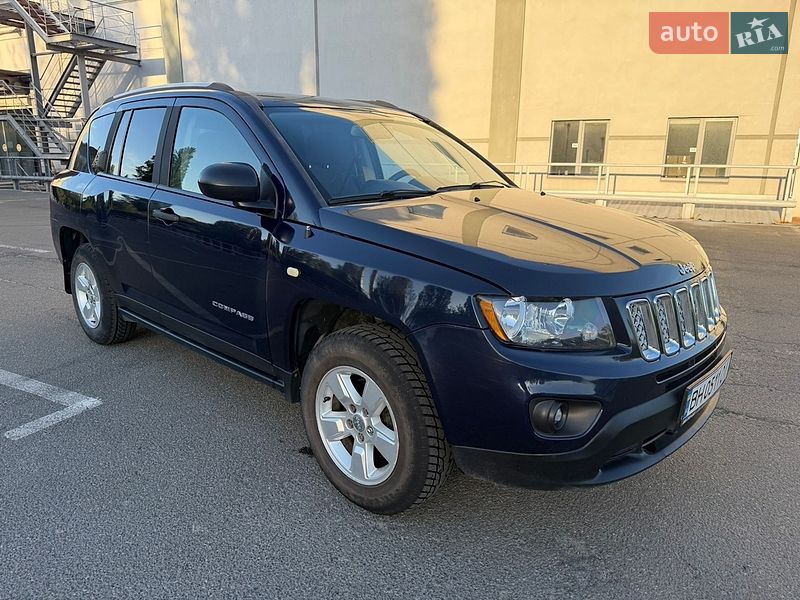 Внедорожник / Кроссовер Jeep Compass 2016 в Киеве