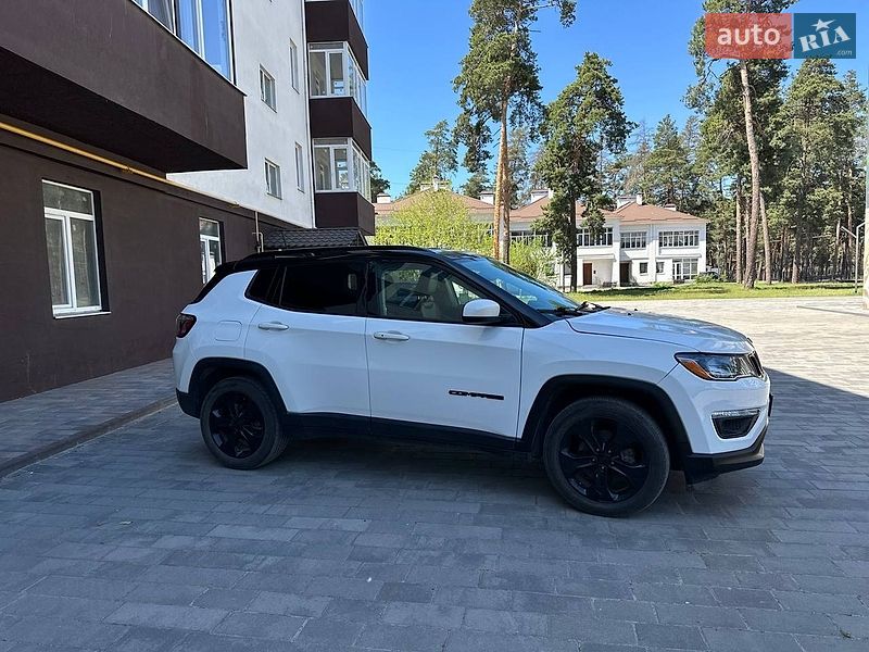 Внедорожник / Кроссовер Jeep Compass 2018 в Ахтырке