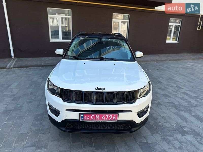 Внедорожник / Кроссовер Jeep Compass 2018 в Ахтырке