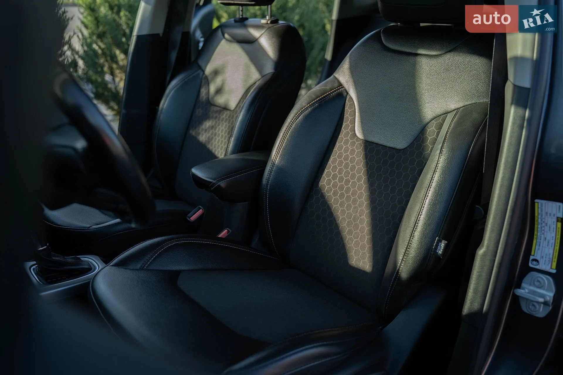 2020 Jeep Compass - мініатюра 43