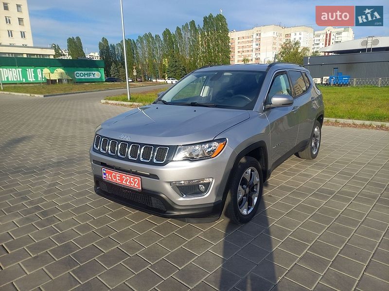 Внедорожник / Кроссовер Jeep Compass 2018 в Черкассах