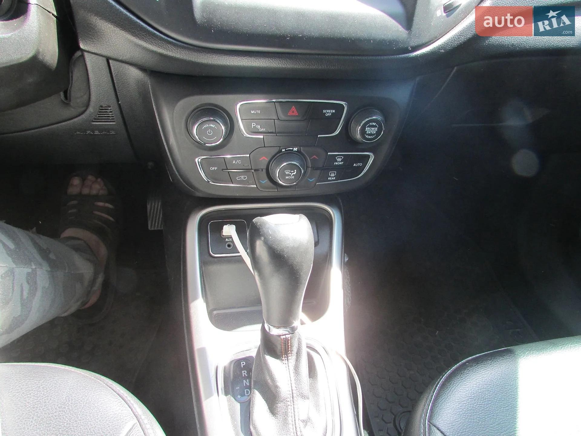 2017 Jeep Compass - мініатюра 13