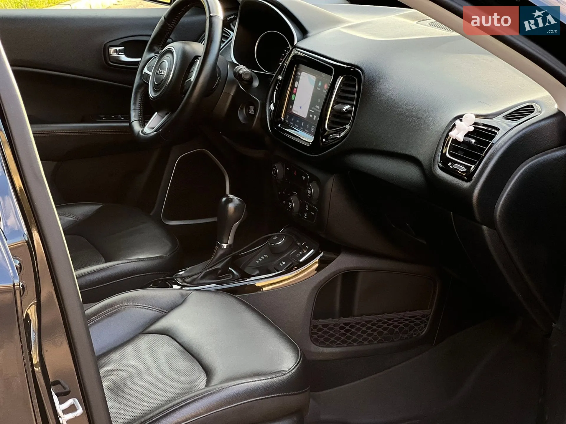 2017 Jeep Compass - мініатюра 37