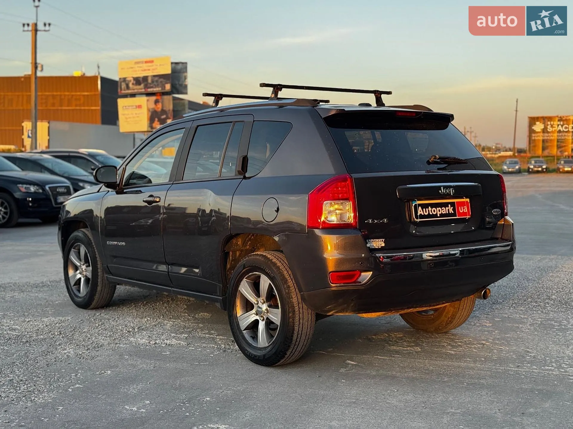 2016 Jeep Compass - мініатюра 15