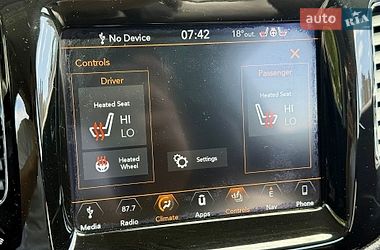 Внедорожник / Кроссовер Jeep Compass 2018 в Харькове