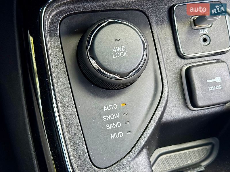 Внедорожник / Кроссовер Jeep Compass 2018 в Харькове