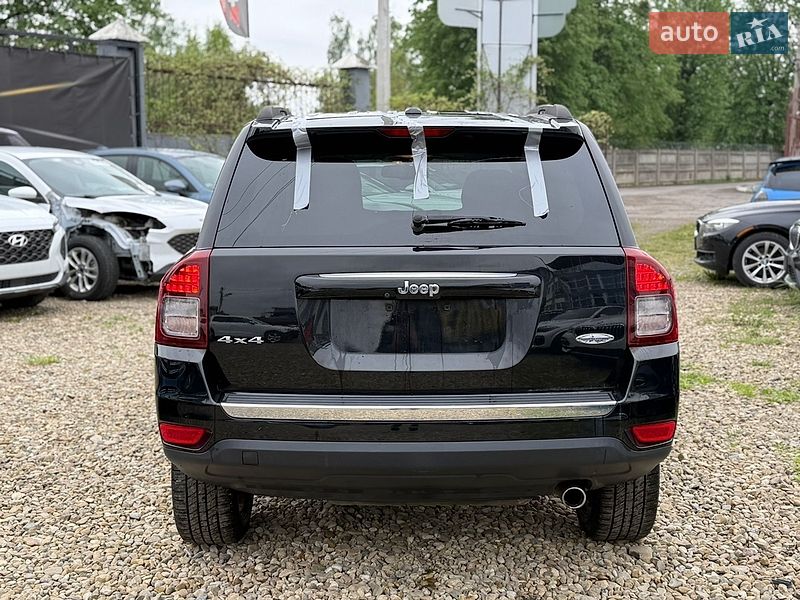 Внедорожник / Кроссовер Jeep Compass 2017 в Стрые