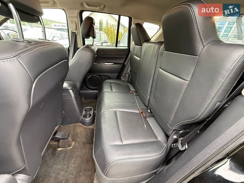 Внедорожник / Кроссовер Jeep Compass 2017 в Стрые