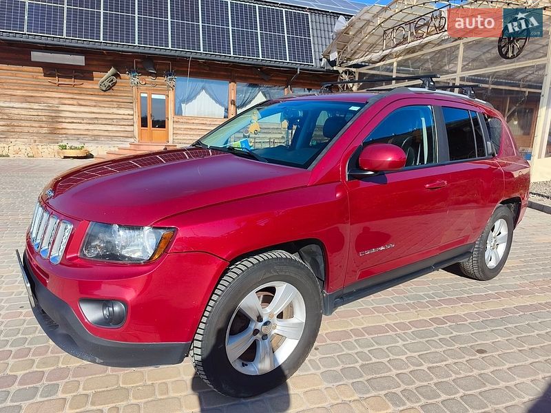 Позашляховик / Кросовер Jeep Compass 2016 в Буську