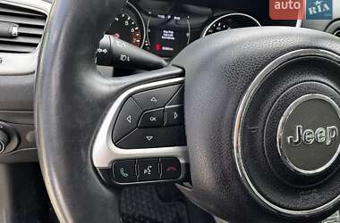 Внедорожник / Кроссовер Jeep Compass 2017 в Киеве