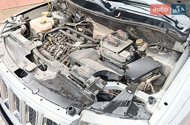 Внедорожник / Кроссовер Jeep Compass 2016 в Сумах