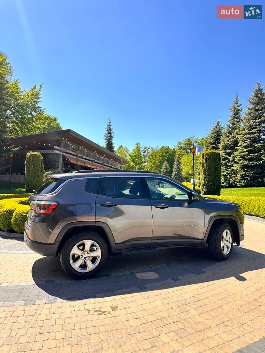 2020 Jeep Compass - мініатюра 4