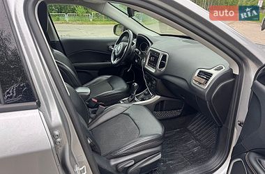 Внедорожник / Кроссовер Jeep Compass 2019 в Киеве