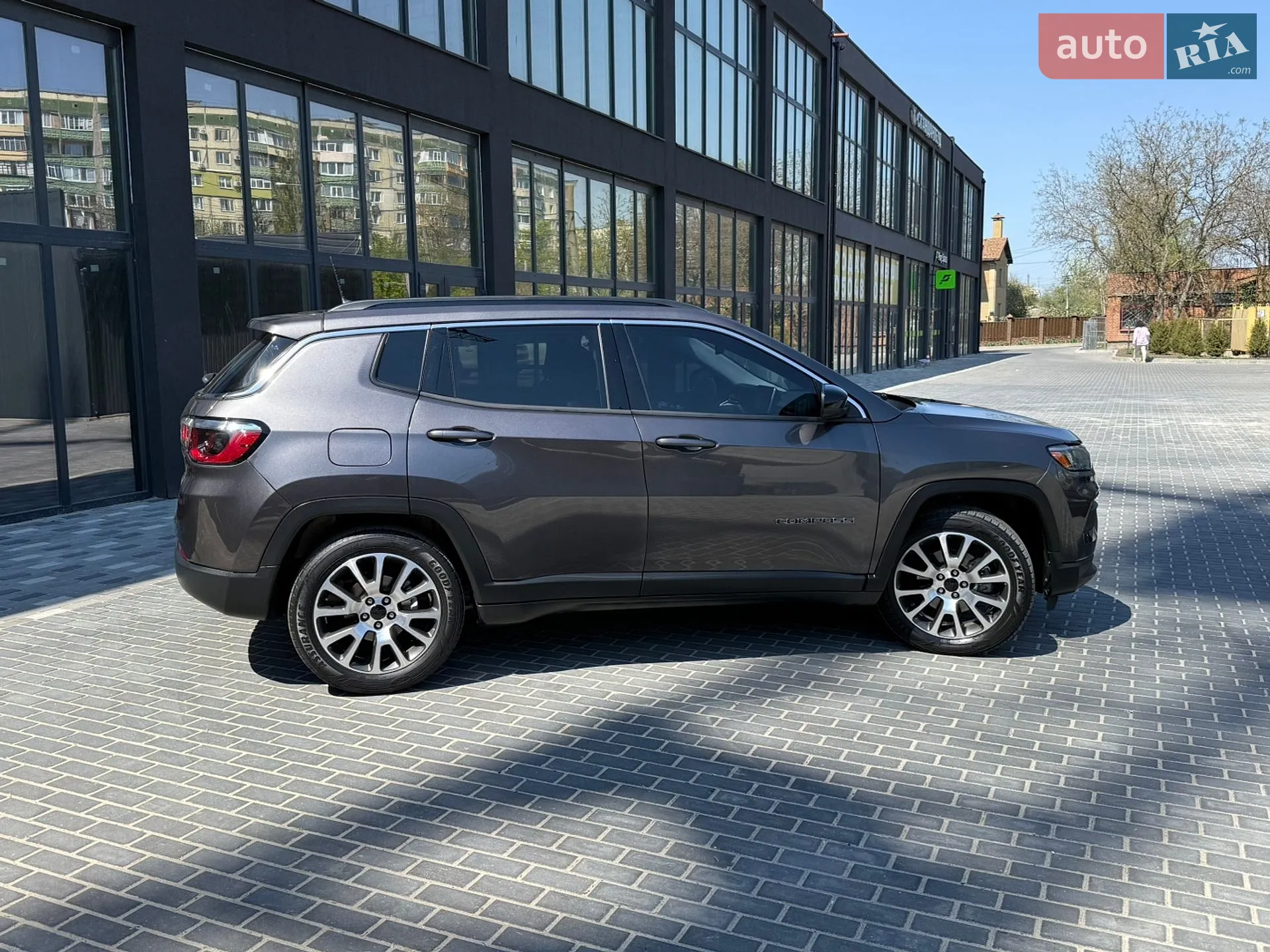 2021 Jeep Compass - мініатюра 12