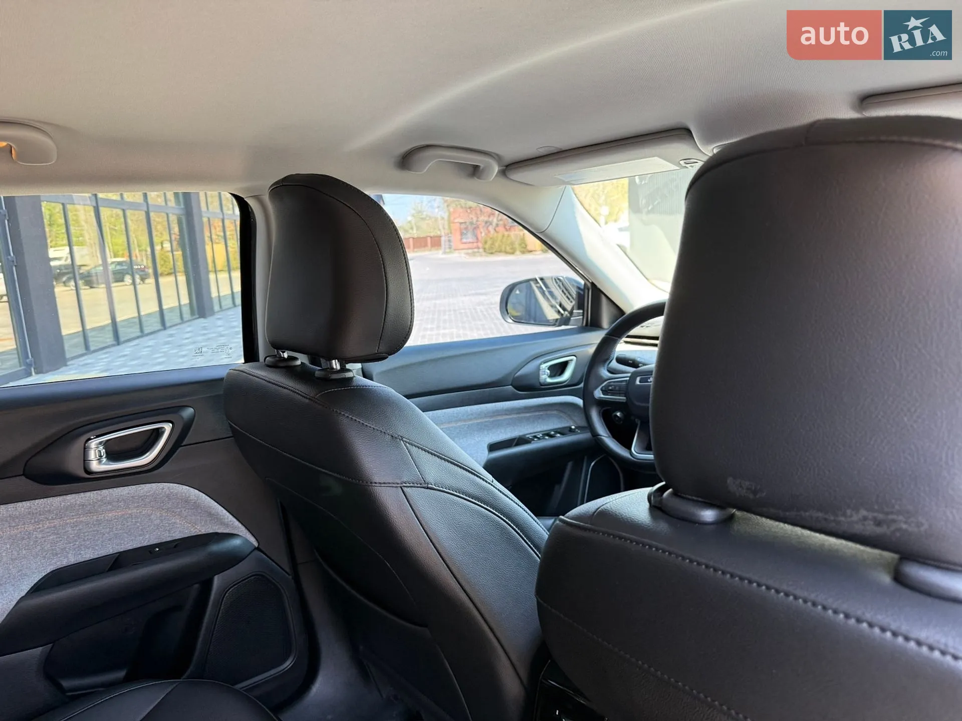 2021 Jeep Compass - мініатюра 27