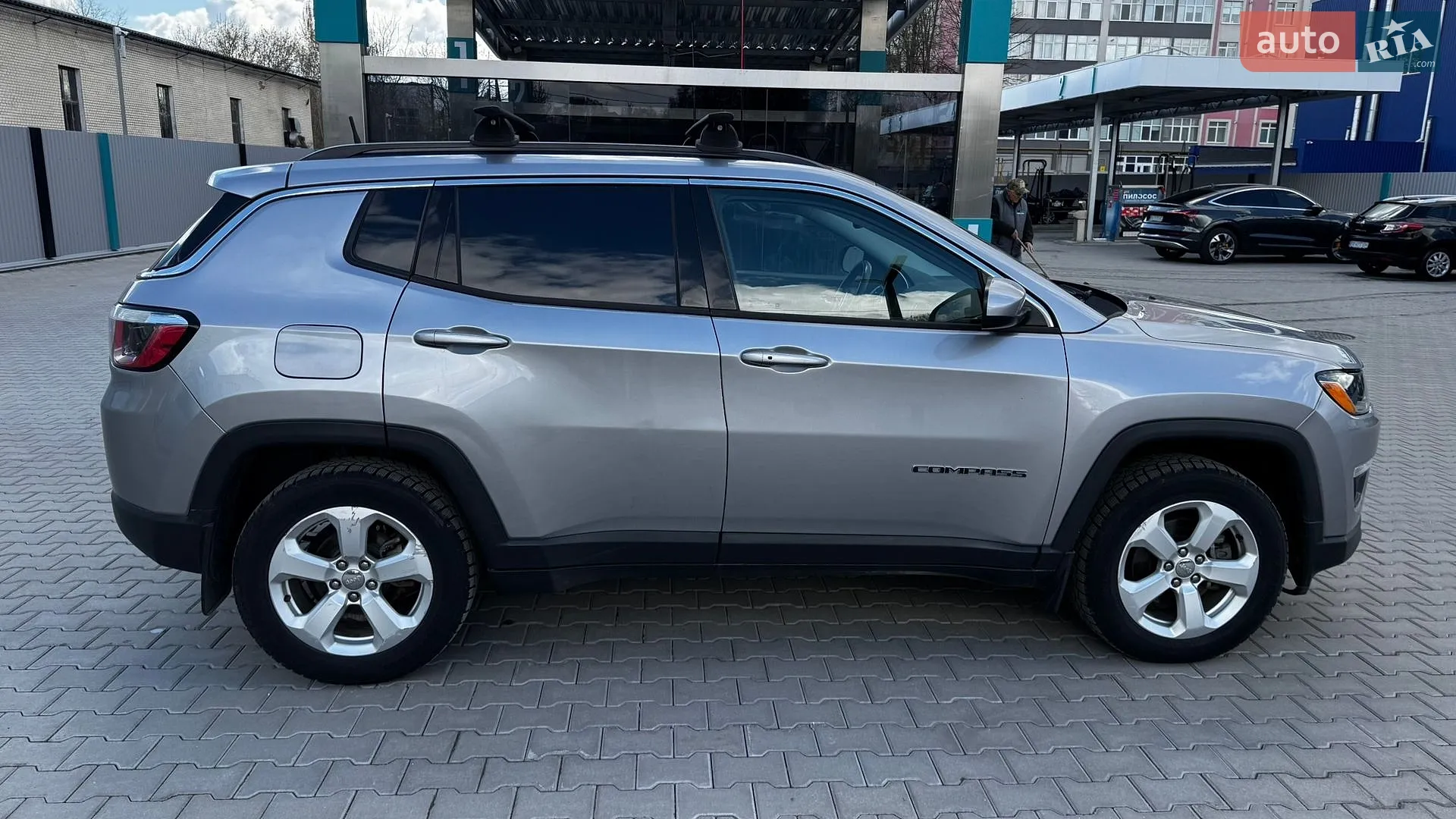 2017 Jeep Compass - мініатюра 11