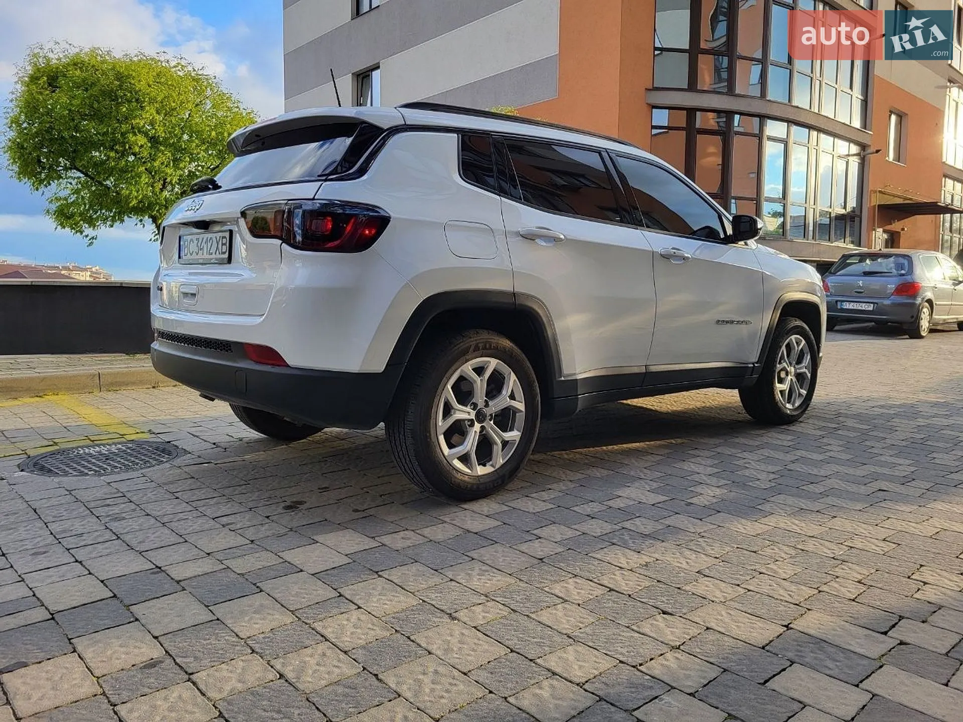 2025 Jeep Compass - мініатюра 10