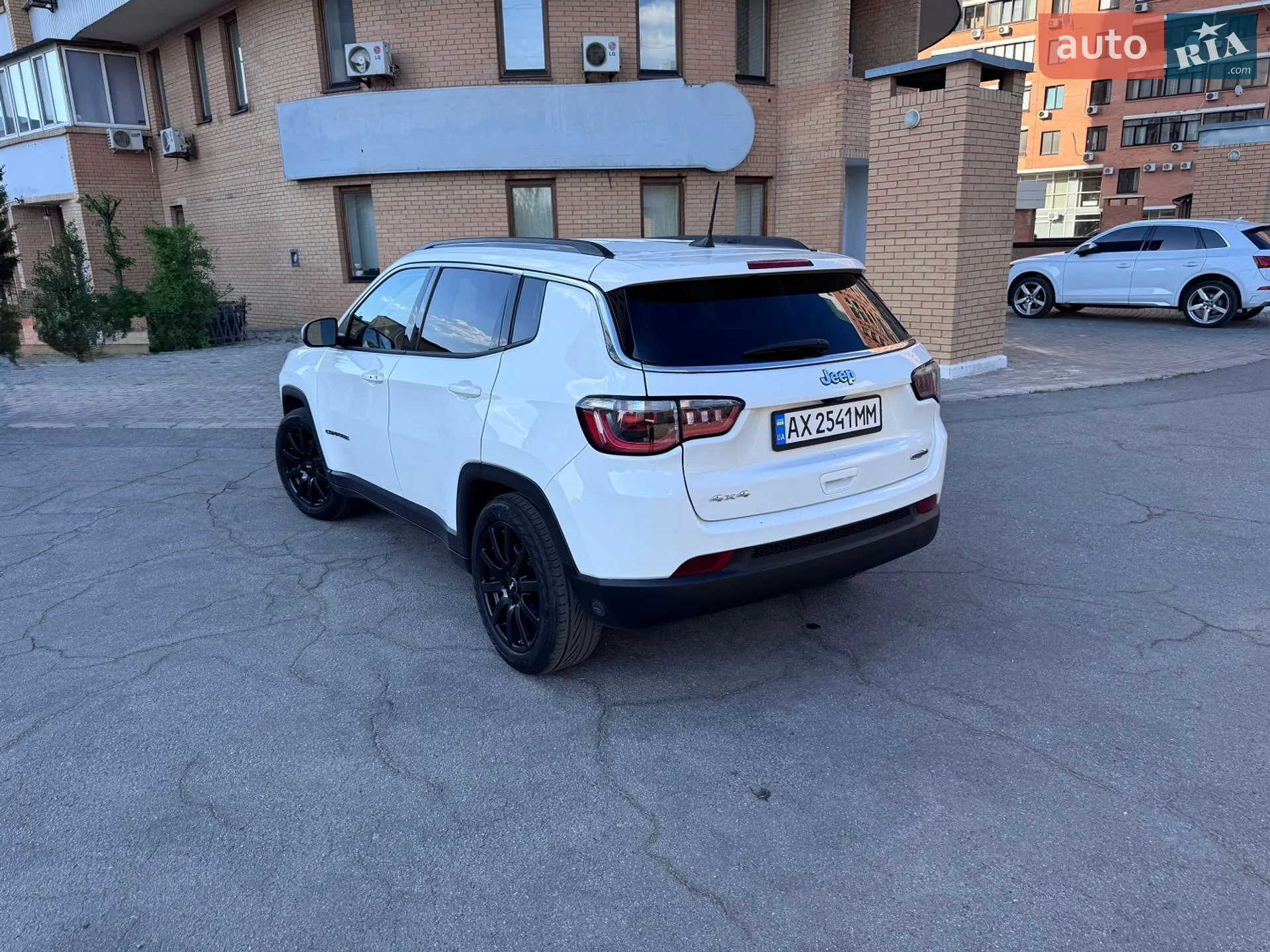 2020 Jeep Compass - мініатюра 6