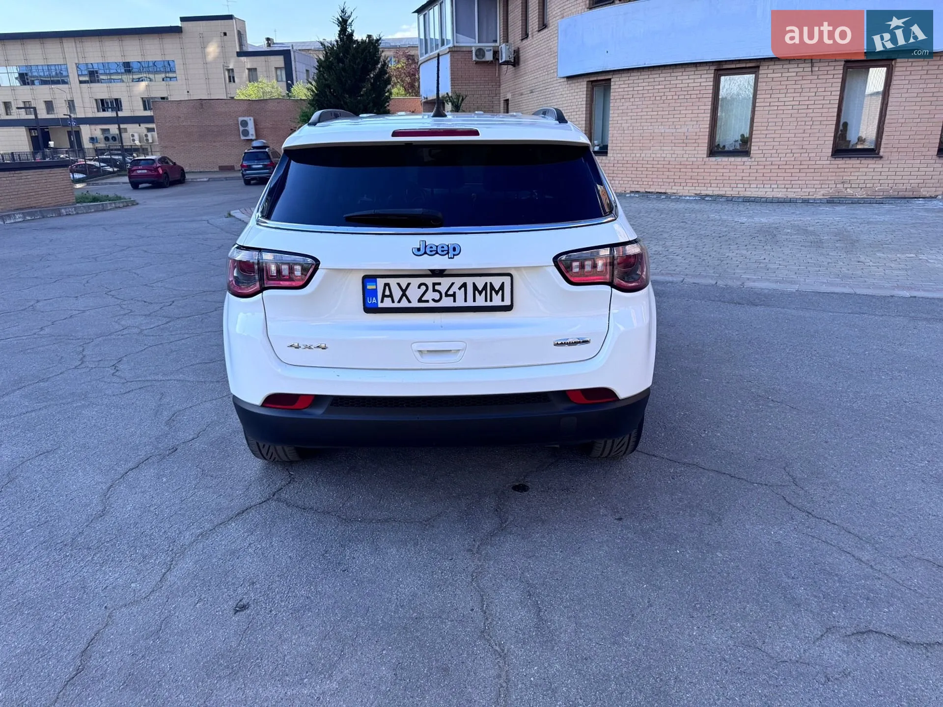 2020 Jeep Compass - мініатюра 8