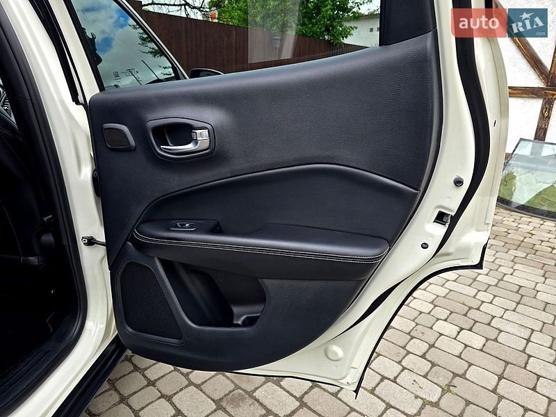 Внедорожник / Кроссовер Jeep Compass 2021 в Полтаве