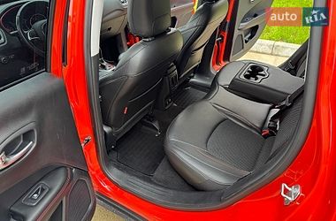 Внедорожник / Кроссовер Jeep Compass 2019 в Киеве