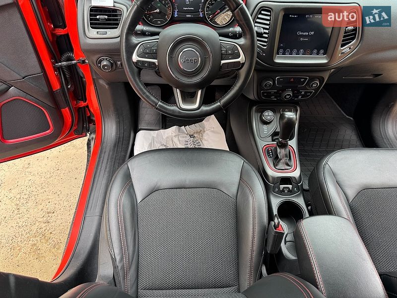 Внедорожник / Кроссовер Jeep Compass 2019 в Киеве