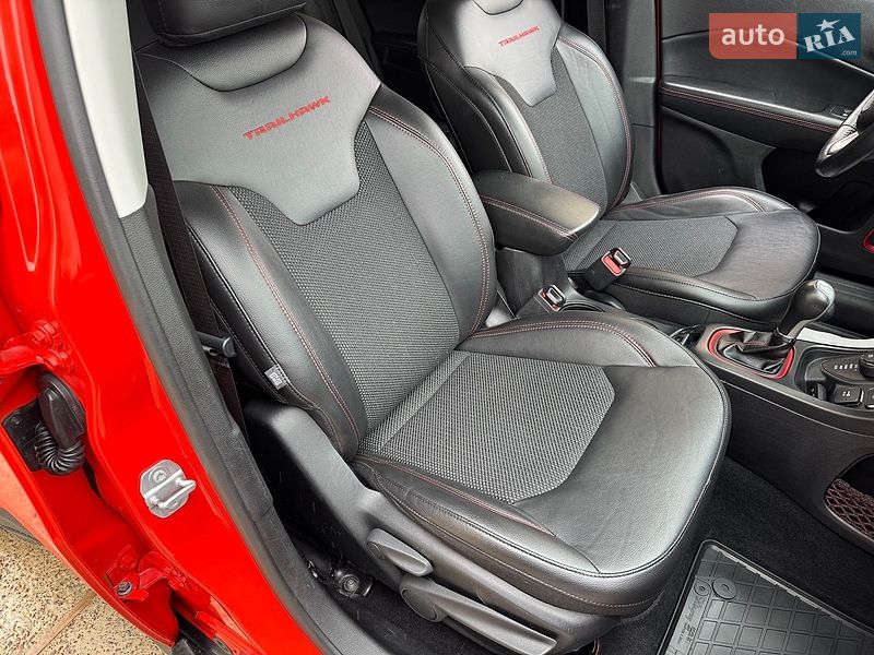 Внедорожник / Кроссовер Jeep Compass 2019 в Киеве