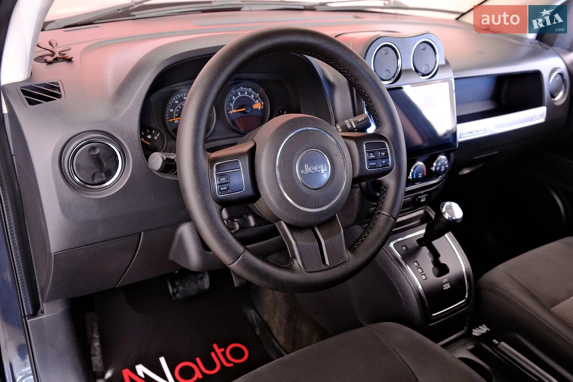 2013 Jeep Compass - мініатюра 26