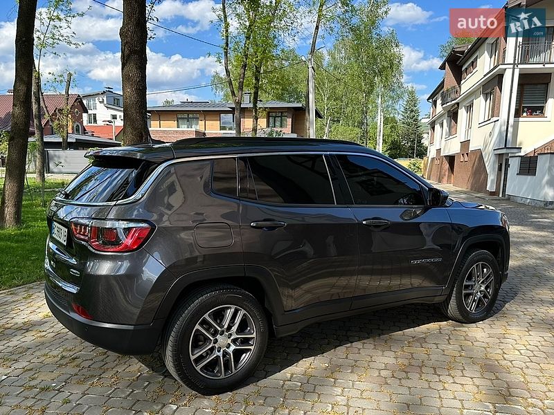 Позашляховик / Кросовер Jeep Compass 2020 в Львові