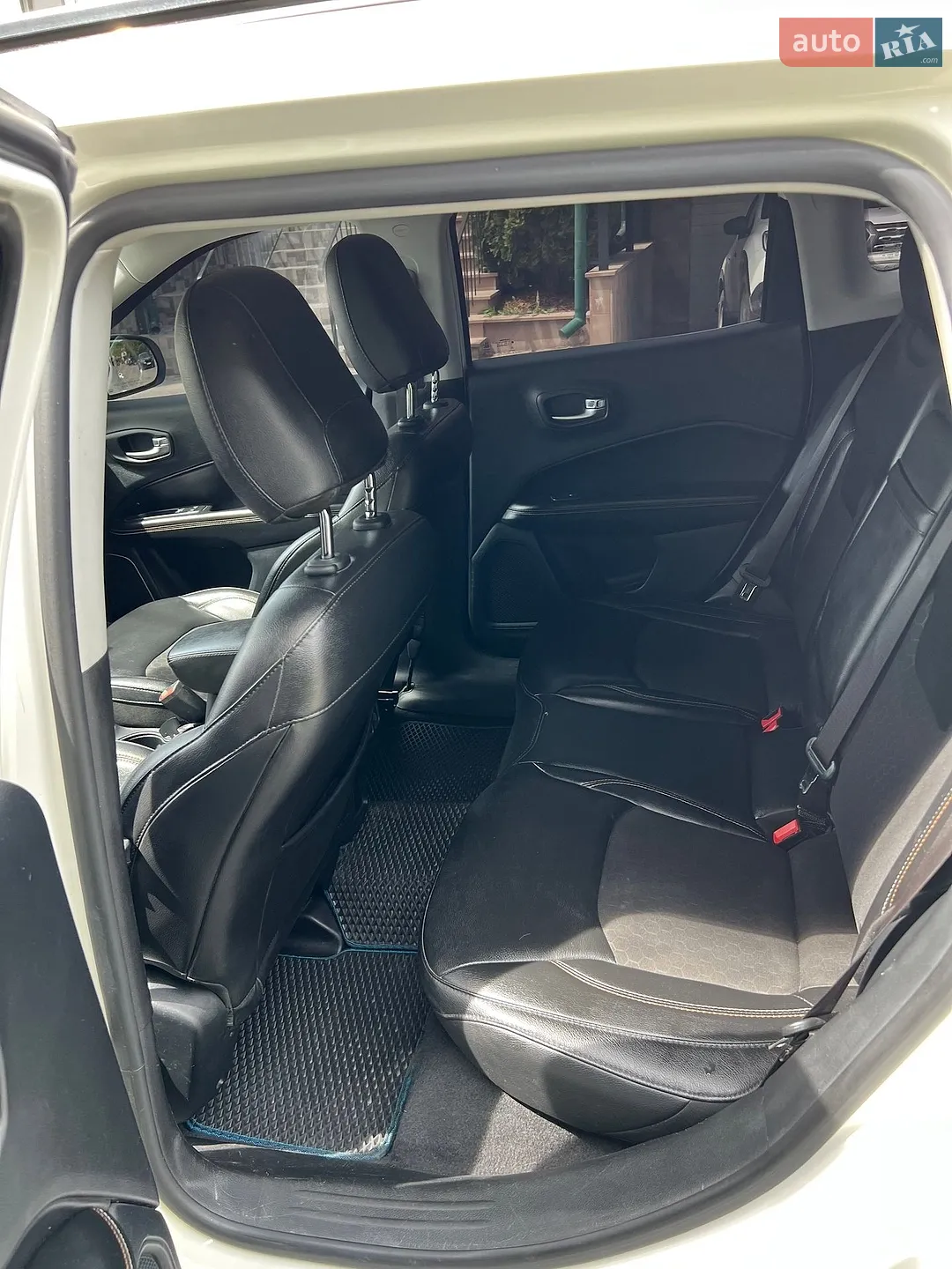 2018 Jeep Compass - мініатюра 8