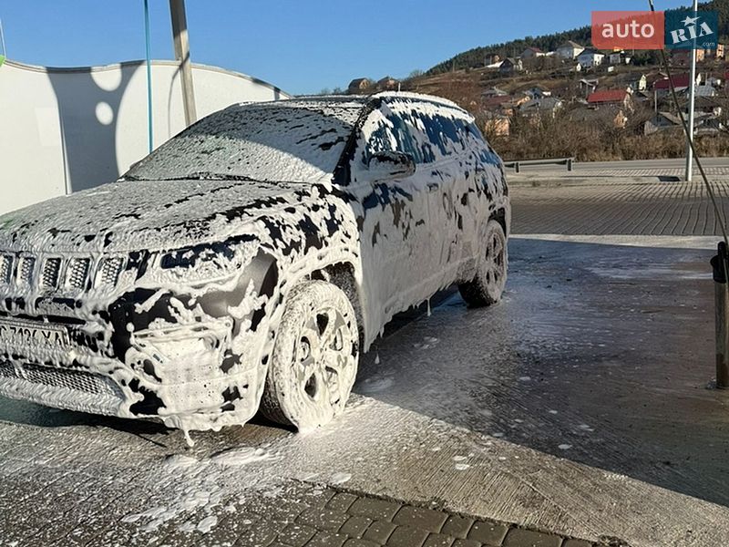 Внедорожник / Кроссовер Jeep Compass 2018 в Бережанах