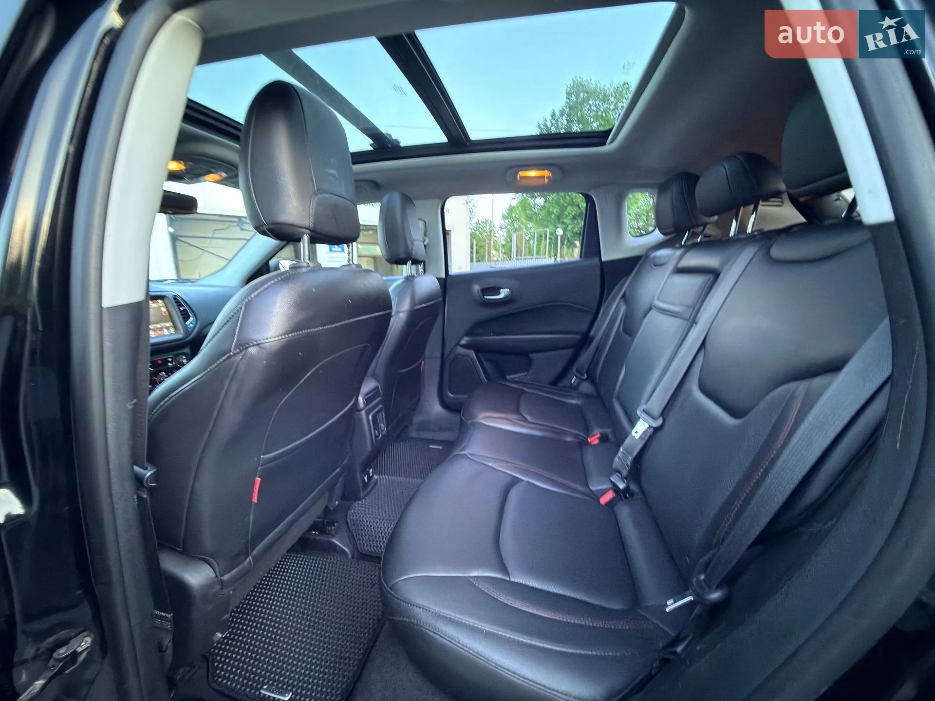 2017 Jeep Compass - мініатюра 57