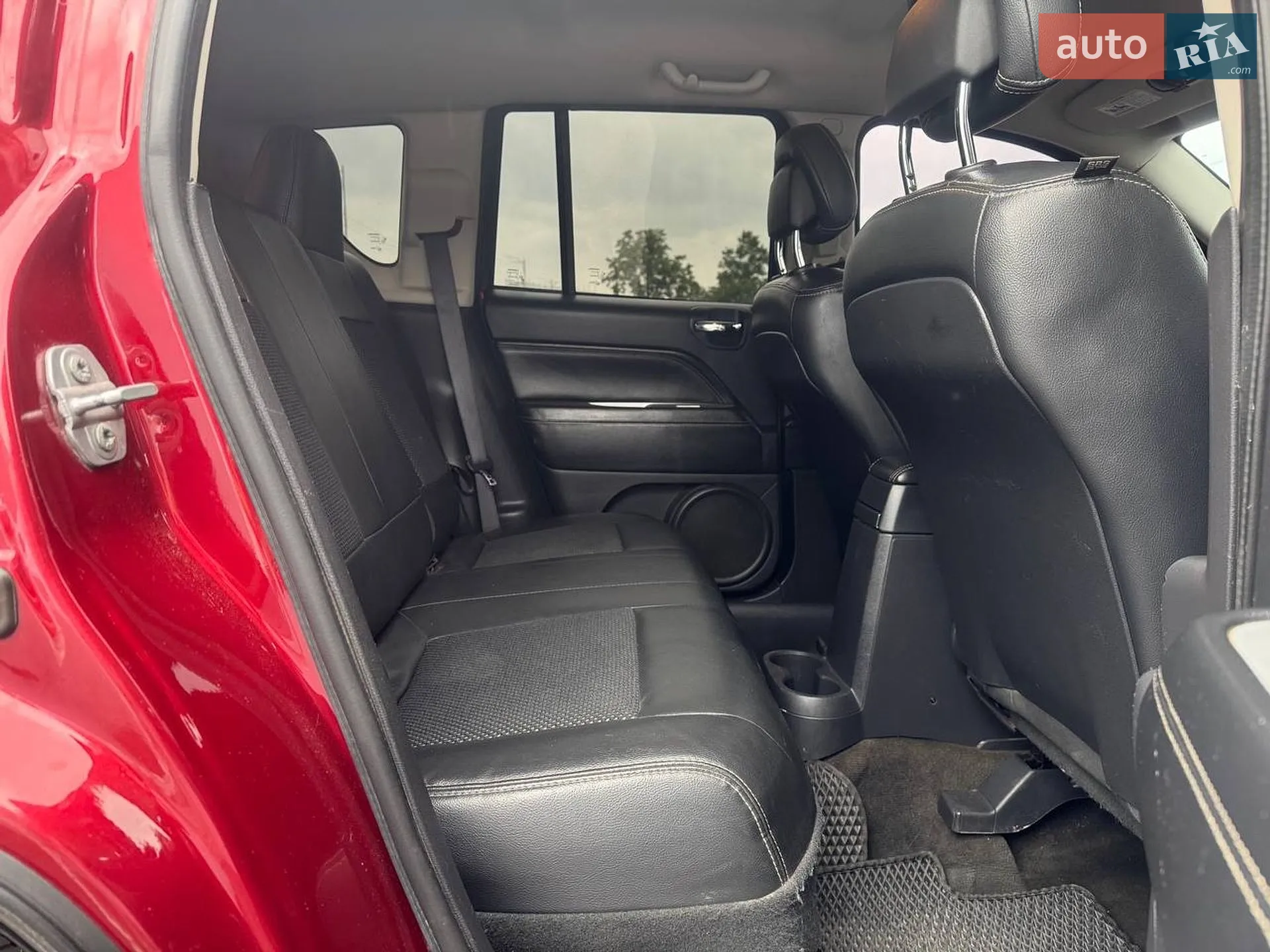 2016 Jeep Compass - мініатюра 11