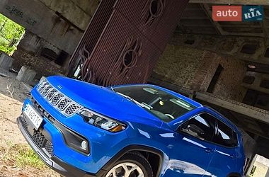 Внедорожник / Кроссовер Jeep Compass 2025 в Буче