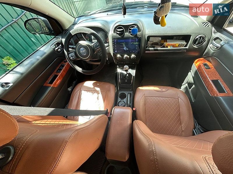Внедорожник / Кроссовер Jeep Compass 2013 в Нежине